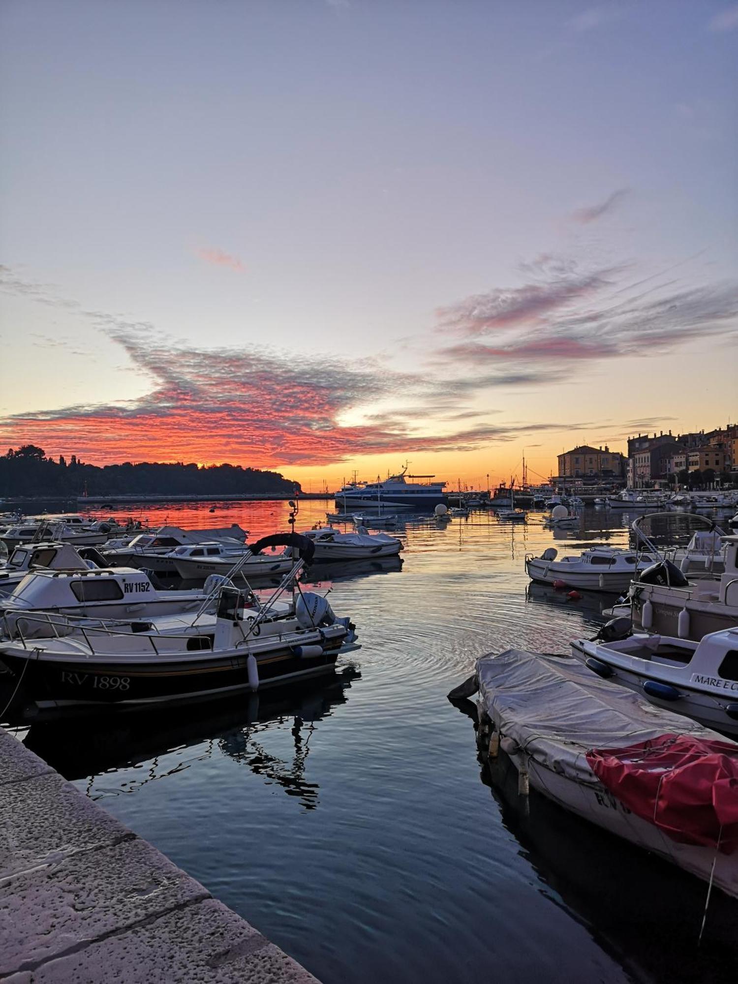 Apartment Michaela 4-Sterne & Parking Rovinj Exterior foto