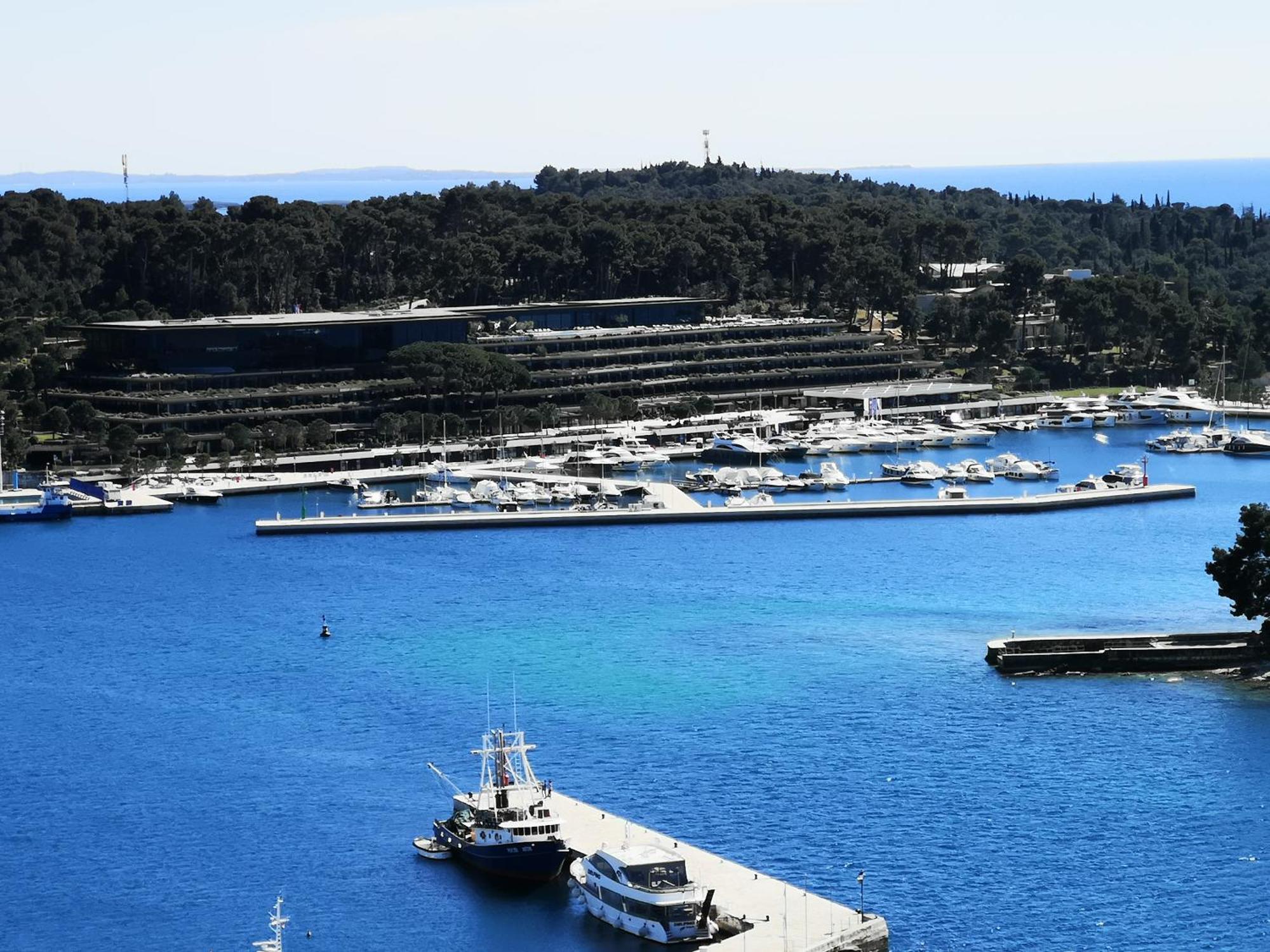 Apartment Michaela 4-Sterne & Parking Rovinj Exterior foto